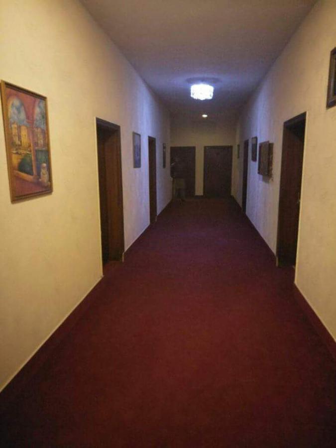 Magnum Hotel Lahor Dış mekan fotoğraf